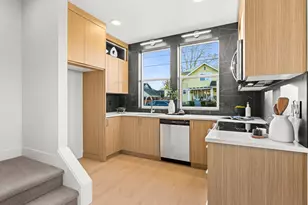 6214 N Kerby Ave, Portland, OR 97217 - Photo 8