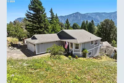 438 NW Roselawn St, Stevenson, WA 98648 - Photo 44