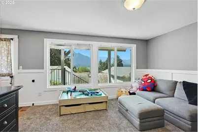 438 NW Roselawn St, Stevenson, WA 98648 - Photo 18