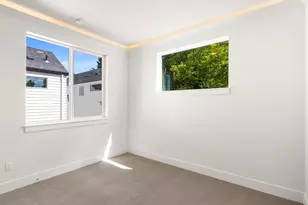 6140 NE Stanton St, Portland, OR 97213 - Photo 8