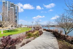 841 S Gaines St, Portland, OR 97239 - Photo 44