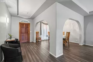 6001 E St, Springfield, OR 97478 - Photo 6