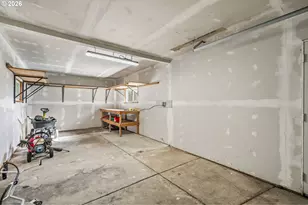 6001 E St, Springfield, OR 97478 - Photo 40