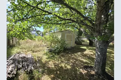 126 N 20th St, Philomath, OR 97370 - Photo 20