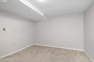 17021 SE Alder St, Portland, OR 97233 - Photo 30