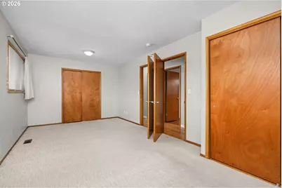 17021 SE Alder St, Portland, OR 97233 - Photo 22