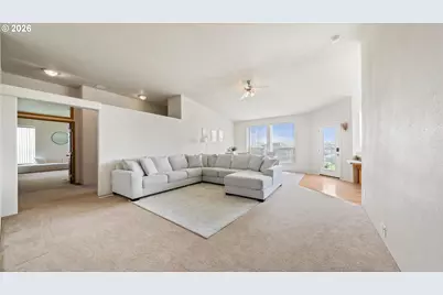 32374 E Loop Rd, Hermiston, OR 97838 - Photo 12