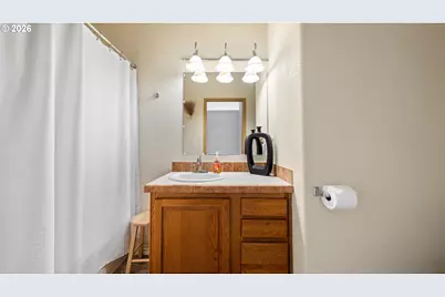 32374 E Loop Rd, Hermiston, OR 97838 - Photo 38