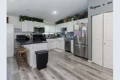 111 Laurel Ln, Washougal, WA 98671 - Photo 8