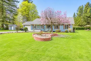 111 Laurel Ln, Washougal, WA 98671 - Photo 2