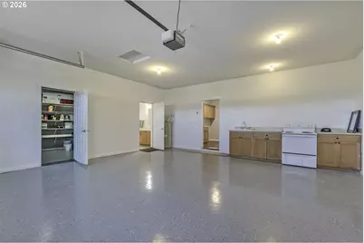 8340 SW River Rd, Hillsboro, OR 97123 - Photo 26
