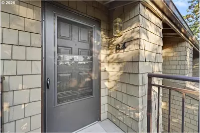 84 Galen St, Lake Oswego, OR 97035 - Photo 2