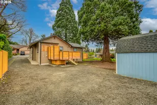 3585 SE Olsen St, Milwaukie, OR 97222 - Photo 26