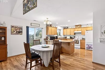 720 N Market St, Lafayette, OR 97127 - Photo 10