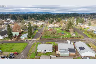 720 N Market St, Lafayette, OR 97127 - Photo 34