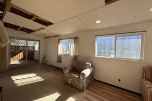 25656 Wildwood Rd, Veneta, OR 97487 - Photo 16