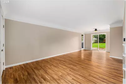 108 NE Whitney St, Camas, WA 98607 - Photo 12
