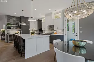 17331 Canyon Dr, Lake Oswego, OR 97034 - Photo 14