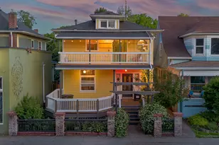 3632 SE Belmont St, Portland, OR 97214 - Photo 1