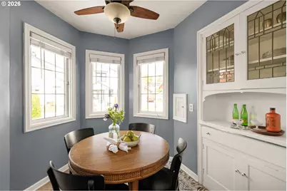 2014 NE Crane St, Portland, OR 97211 - Photo 12