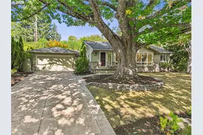 8115 SW Valley View Dr, Portland, OR 97225 - Photo 2
