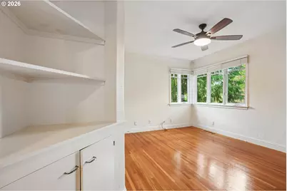 8115 SW Valley View Dr, Portland, OR 97225 - Photo 18
