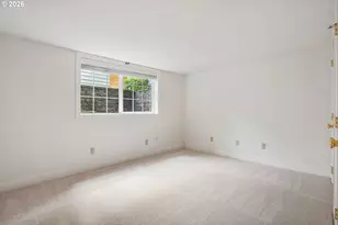 8115 SW Valley View Dr, Portland, OR 97225 - Photo 26
