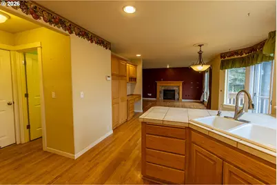 15102 SE Myra Ln, Clackamas, OR 97015 - Photo 10
