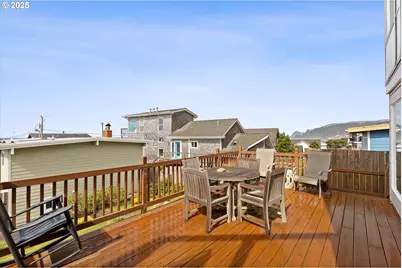 5203 NW Keel Ave, Lincoln City, OR 97367 - Photo 30