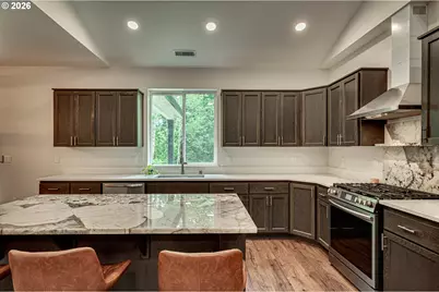 237 Piedmont Pl, Kelso, WA 98626 - Photo 4