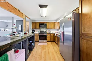 920 SW Cherry Park Rd, Troutdale, OR 97060 - Photo 12