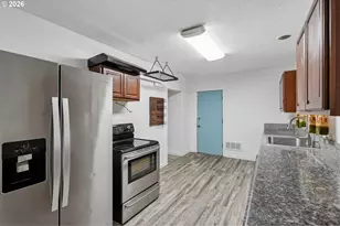3804 Q St, Vancouver, WA 98663 - Photo 8