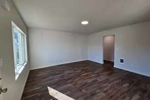 325/327 17th Ave, Longview, WA 98632 - Photo 8