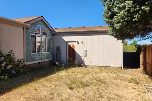 1838 Michigan City Ln NW, Salem, OR 97304 - Photo 4