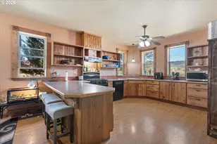 50251 Bennett Ln, Medical Springs, OR 97814 - Photo 14