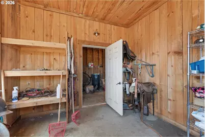 50251 Bennett Ln, Medical Springs, OR 97814 - Photo 32