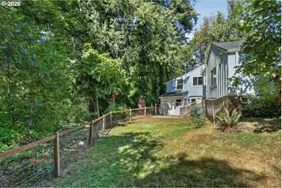 8625 SW 10th Ave, Portland, OR 97219 - Photo 46