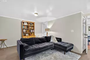 8625 SW 10th Ave, Portland, OR 97219 - Photo 34