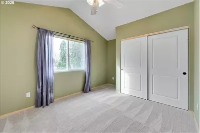 9126 SE Ash St, Portland, OR 97216 - Photo 20