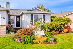 2752 Dayna Ln, Eugene, OR 97408 - Photo 2