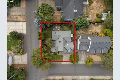 15611 Partridge Dr, Lake Oswego, OR 97035 - Photo 32