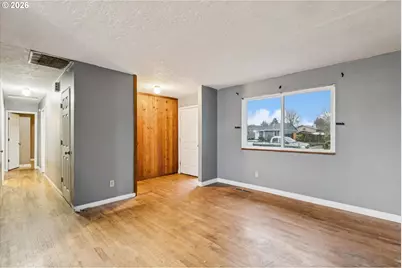 597 S Fawn St, Cornelius, OR 97113 - Photo 6
