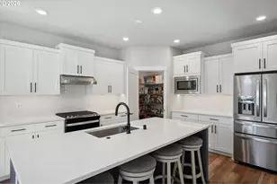 3704 S 44th Ln, Ridgefield, WA 98642 - Photo 6