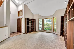 11547 SW 56th Pl, Portland, OR 97219 - Photo 16