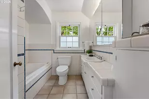 6610 SE Stark St, Portland, OR 97215 - Photo 30