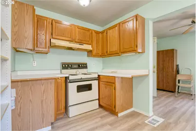 433 E Darwin St, Athena, OR 97813 - Photo 6