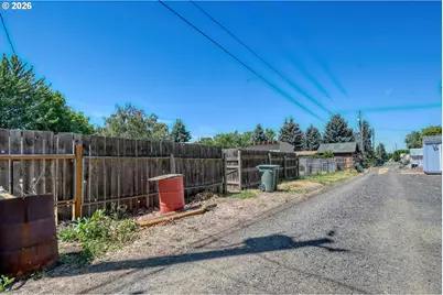 433 E Darwin St, Athena, OR 97813 - Photo 30