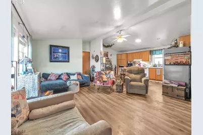 4353 Lemon St NE, Salem, OR 97305 - Photo 14