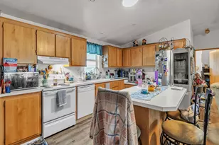 4353 Lemon St NE, Salem, OR 97305 - Photo 8