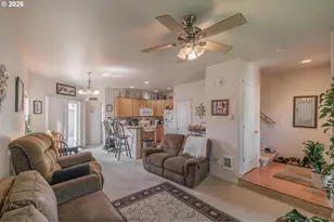 1036 9th St, Florence, OR 97439 - Photo 20